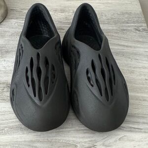 Yeezy Kids Black Sandals